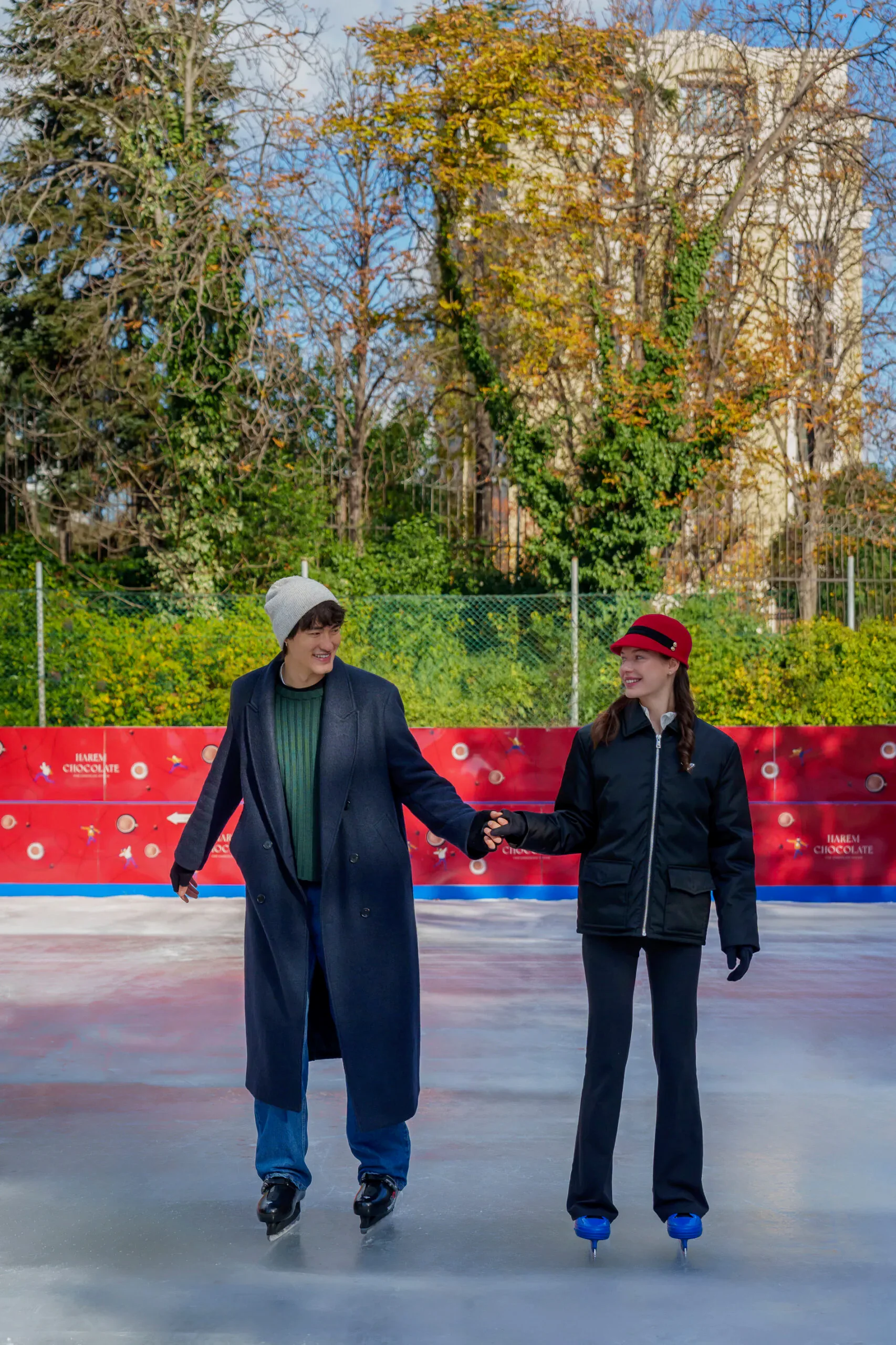 Grand Hyatt İstanbul Otel Buz Pistimizden Büyük Kampanya!!